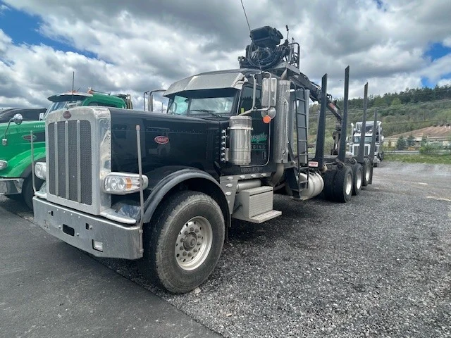 2023 Peterbilt in CLEARFIELD, PA