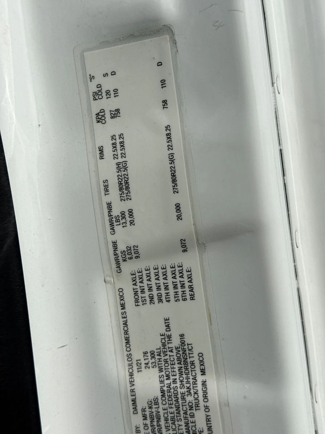 2022 Freightliner Cascadia in Commerce City, CO — photo 23