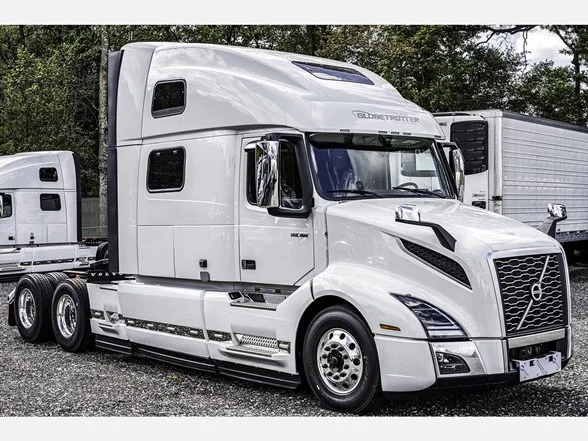 2025 Volvo VNL 860