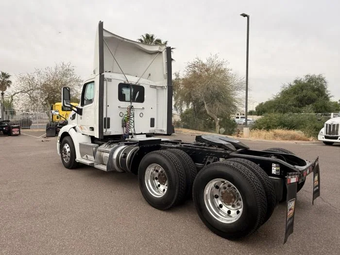 2020 Peterbilt 579 — photo 4