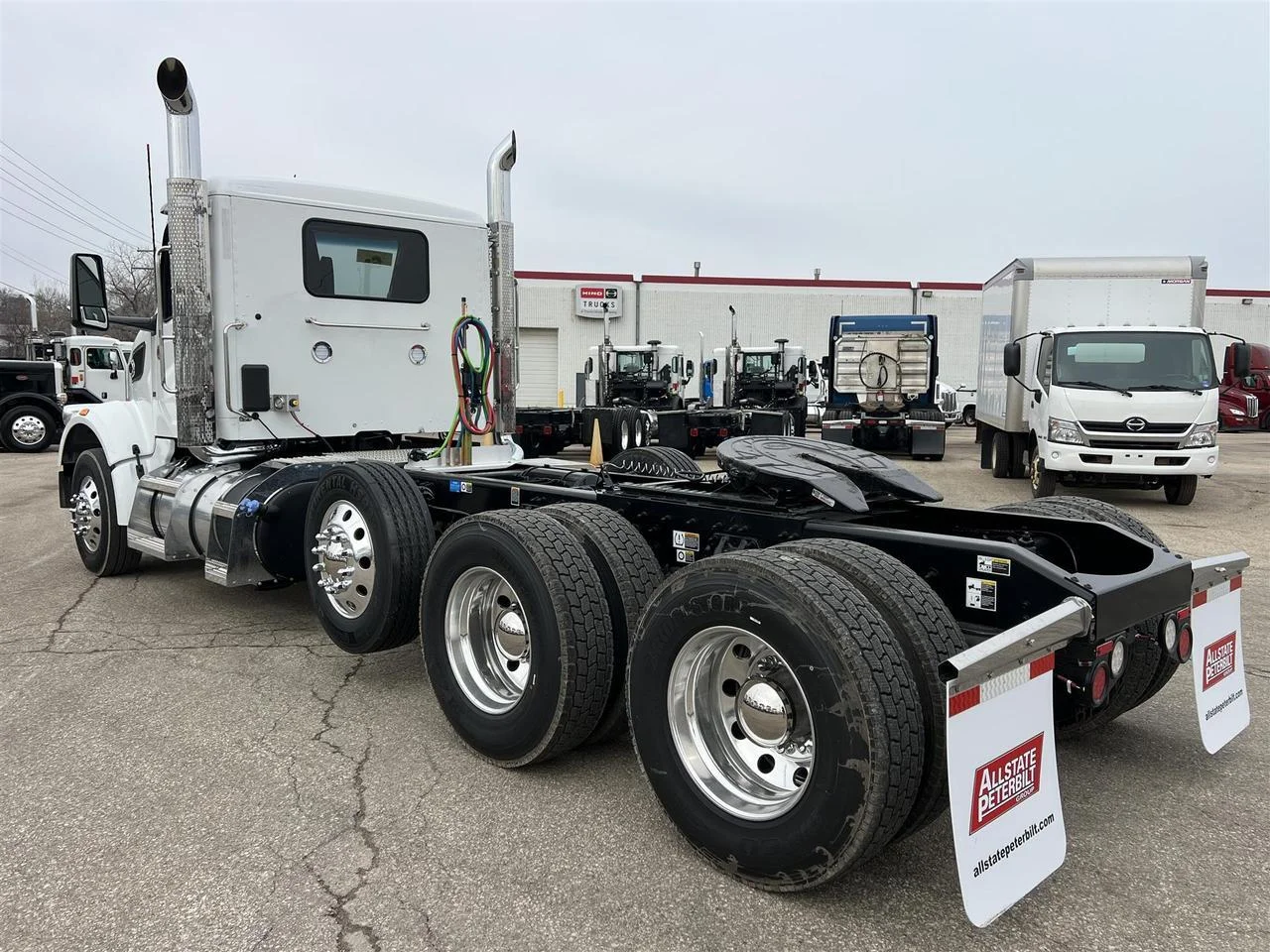 2027 Peterbilt 567 in South St. Paul, MN — photo 5