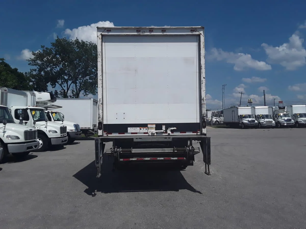 2019 International 4300 in La Vergne, TN — photo 5