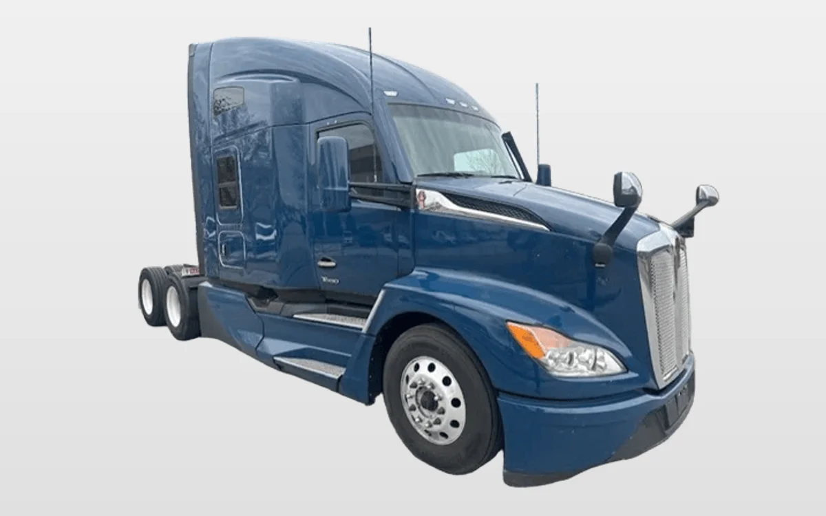 2023 Kenworth T680 - image 1