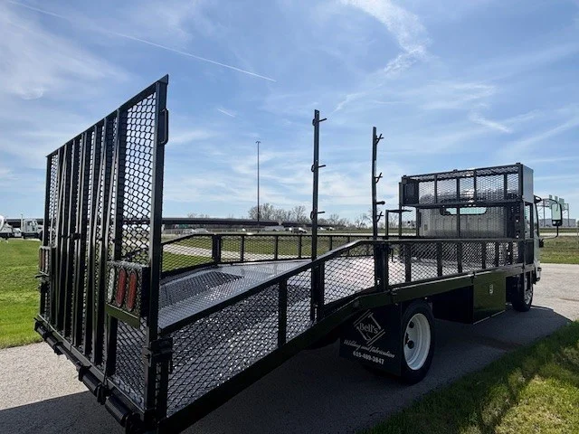 2025 Isuzu NRR in Ankeny, IA — photo 12