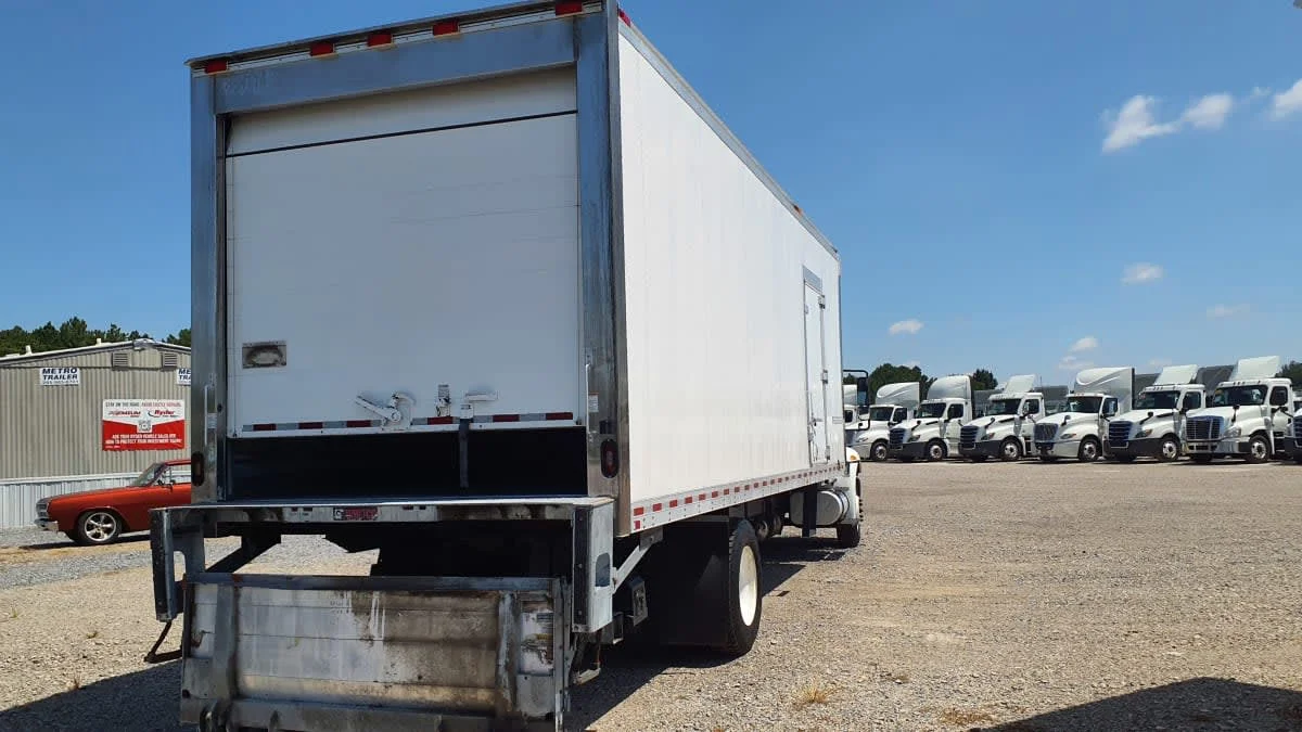 2018 International 4300 in Birmingham, AL — photo 4