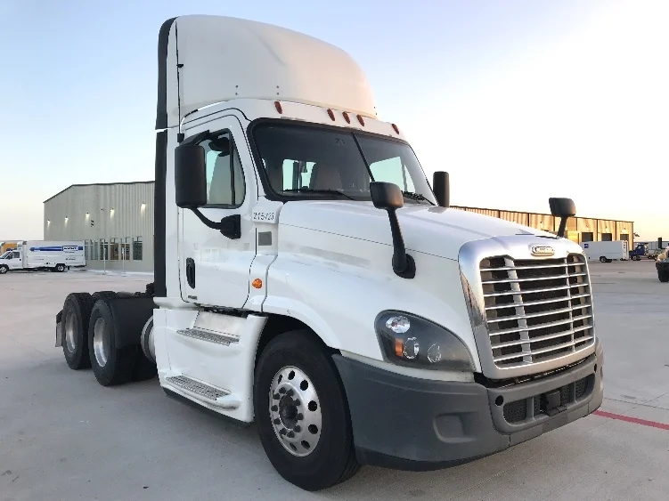 2019 Freightliner Cascadia in Katy, TX