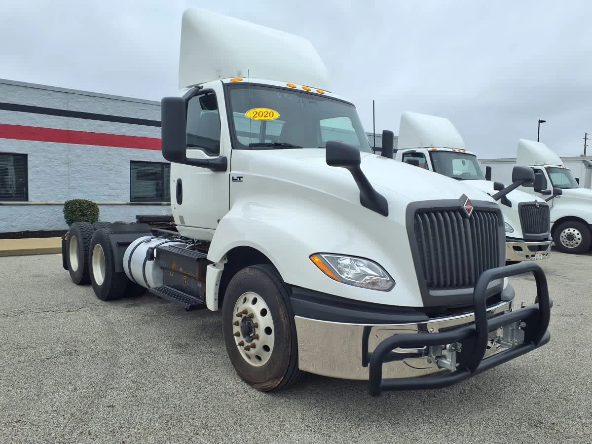 2020 International LT in Cleveland, OH — photo 3
