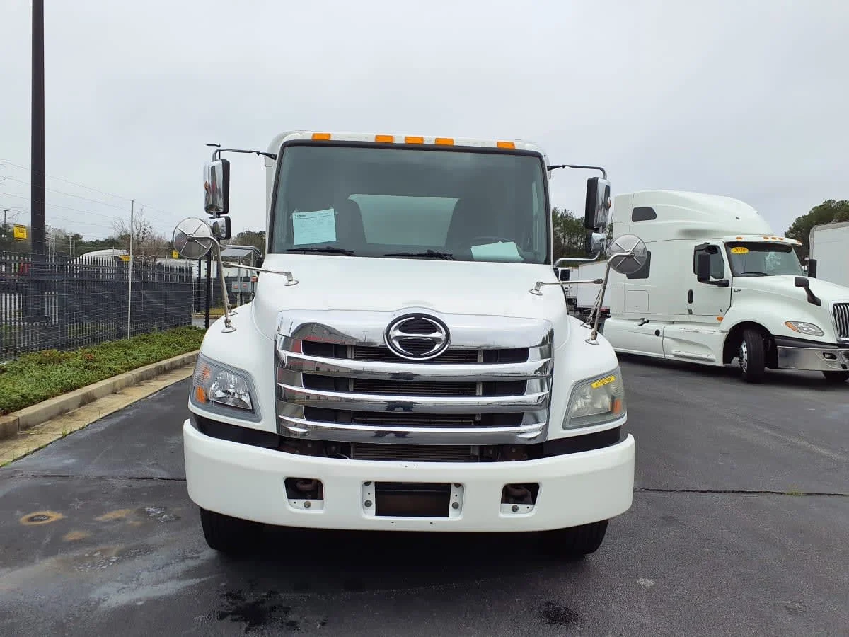 2019 Hino 338 in Atlanta, GA — photo 2
