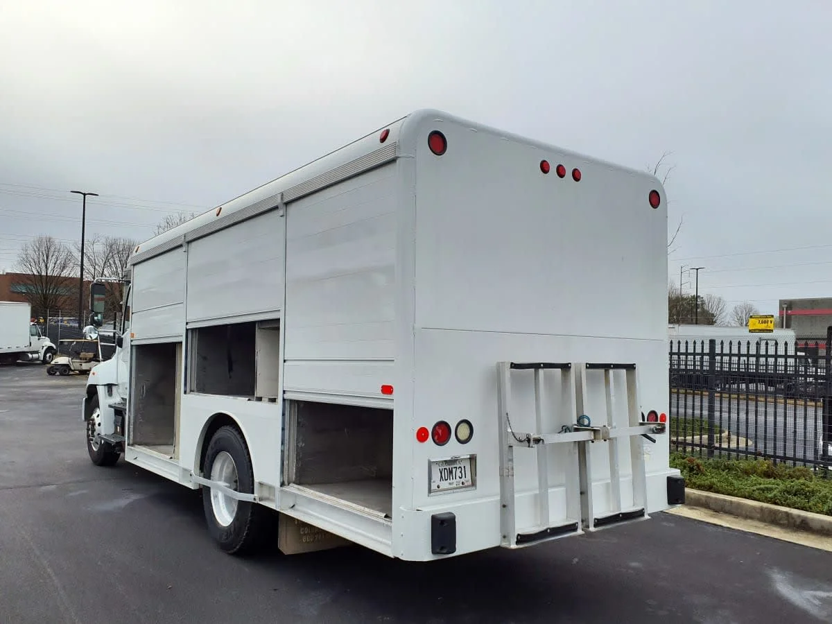 2019 Hino 338 in Atlanta, GA — photo 6