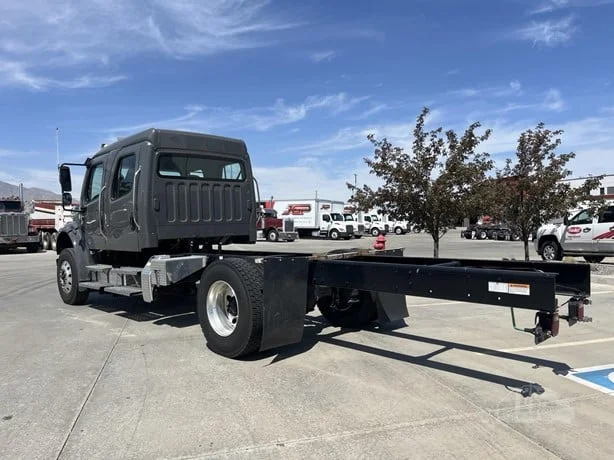 2024 Freightliner M2 106 in Salt Lake City, UT — photo 5