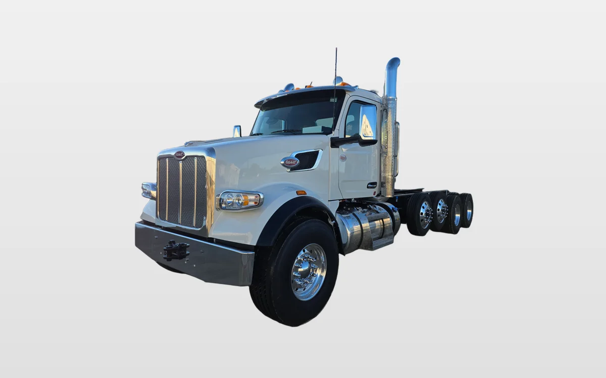 2026 PETERBILT 567 - image 1