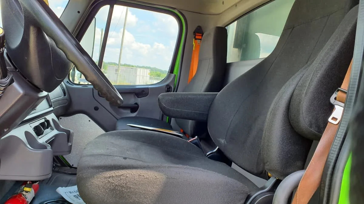 2020 Freightliner M2 106 in Birmingham, AL — photo 8