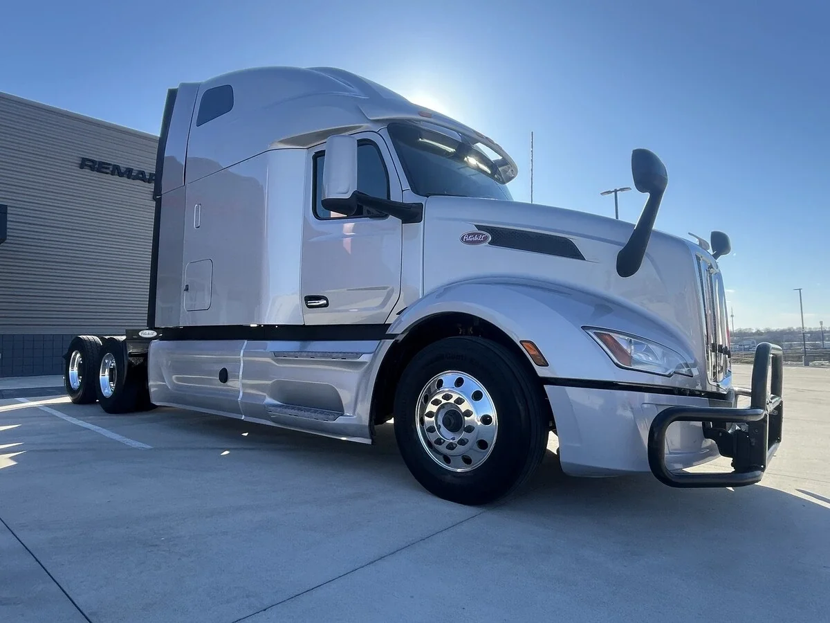 2023 Peterbilt 579 - image 10