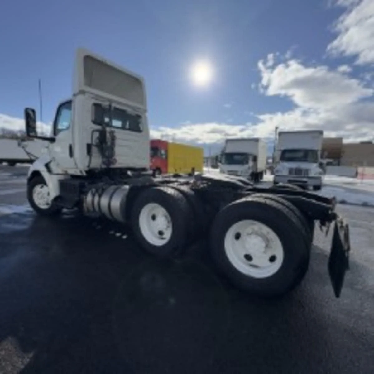 2019 International RH - image 6