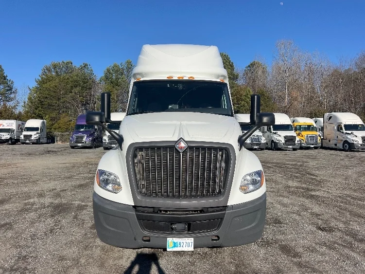 2022 International LT in Concord, NC — photo 2