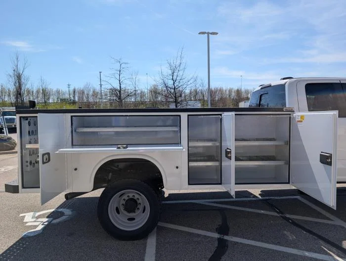 2026 Ford F-550 in Cincinnati, OH — photo 4