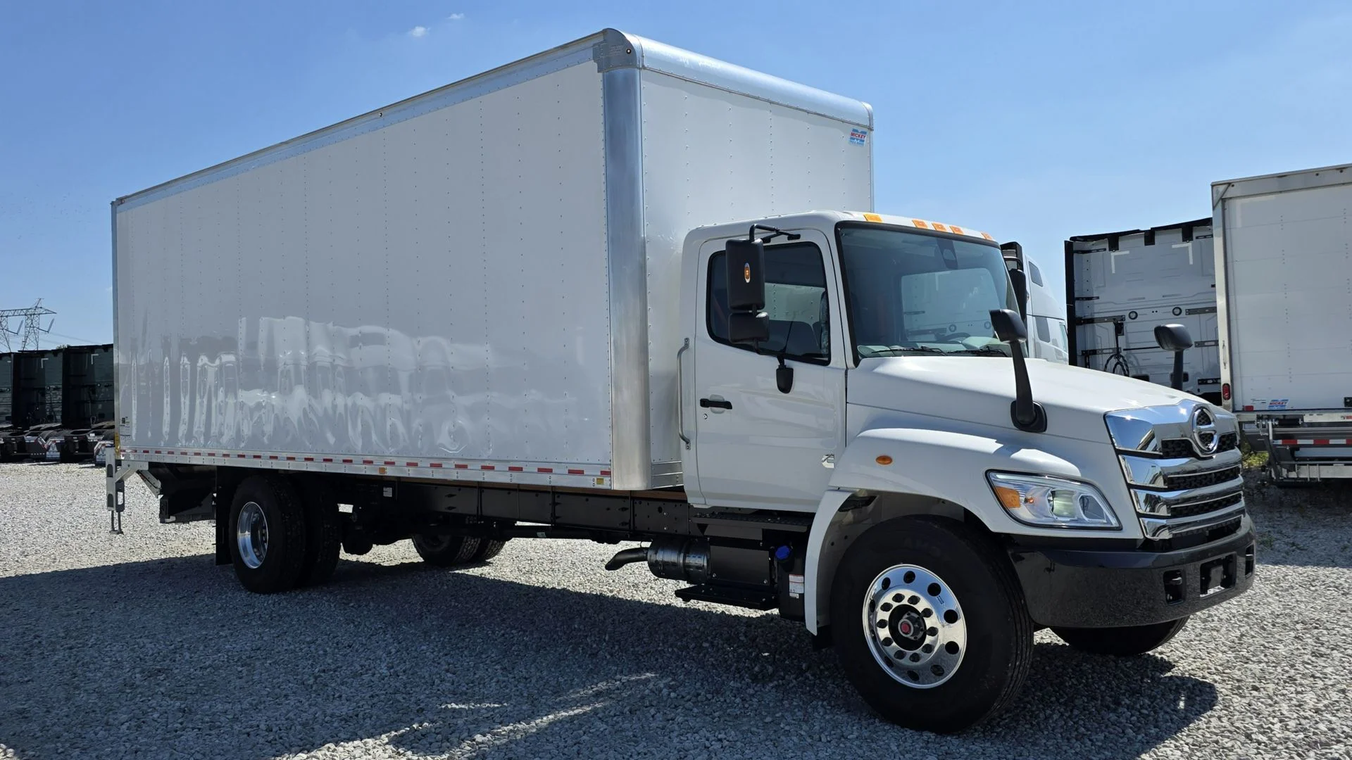 2026 Hino L6 in London, OH — photo 2