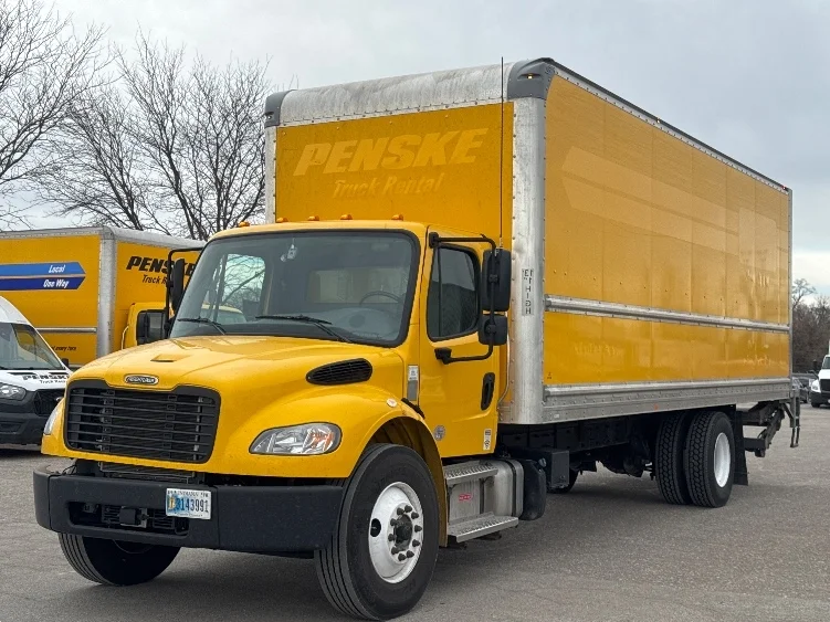2022 Freightliner M2 106 in Omaha, NE — photo 3