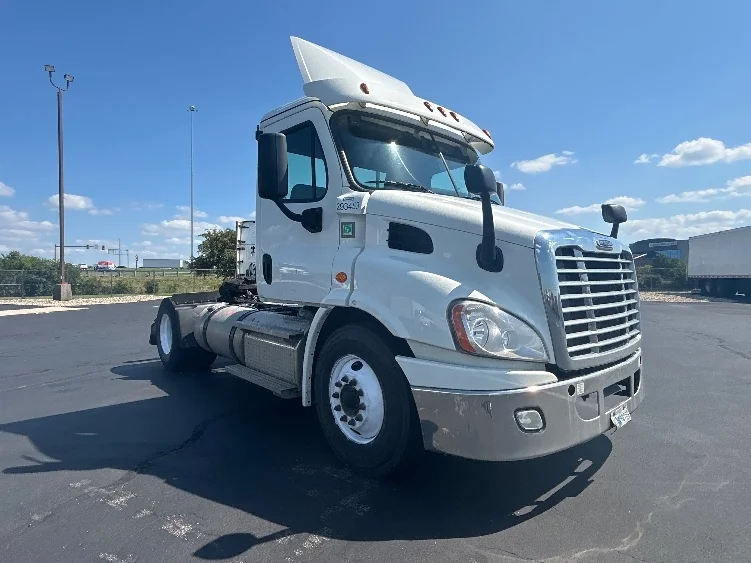 2020 Freightliner Cascadia in Columbus, OH