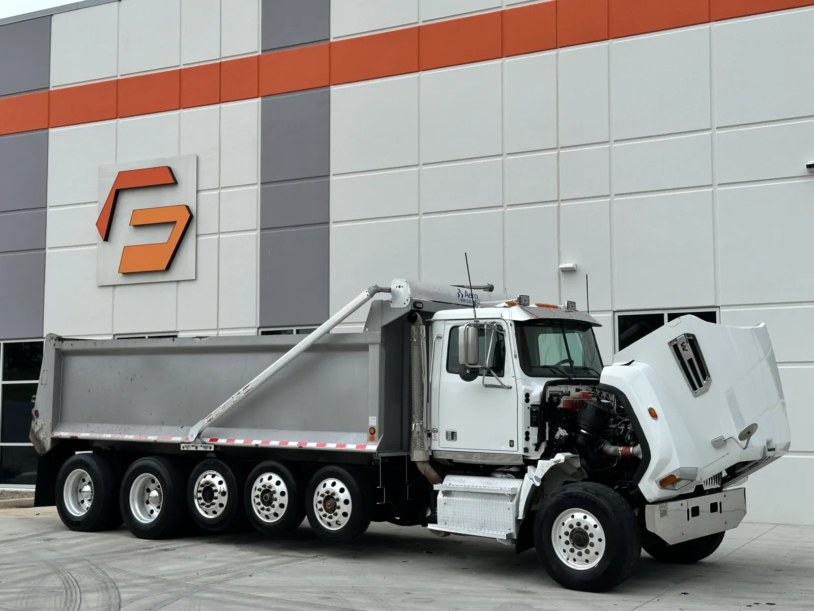 2017 Western Star 4700 in Greer, SC — photo 10