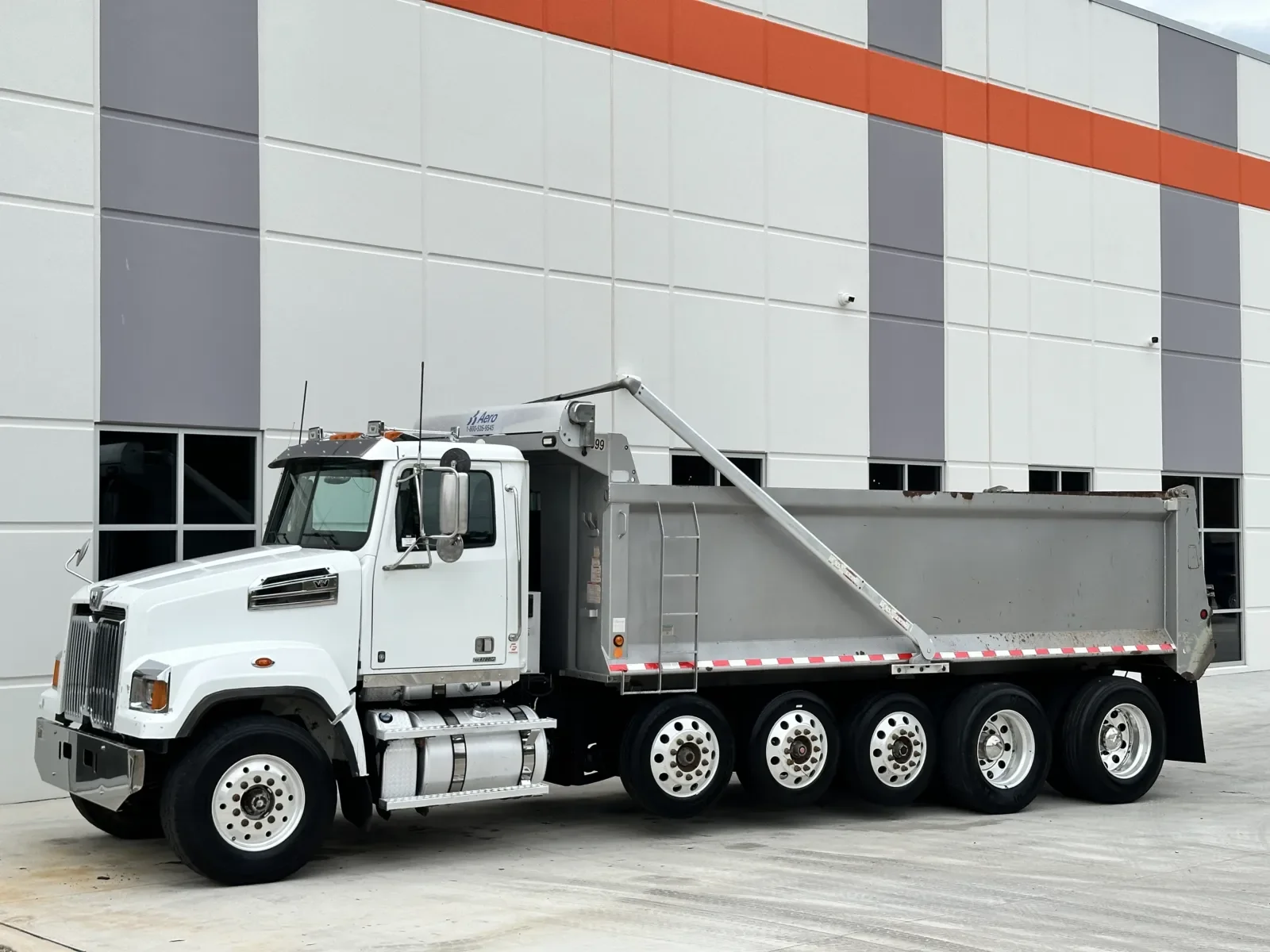 2017 Western Star 4700 in Greer, SC — photo 3