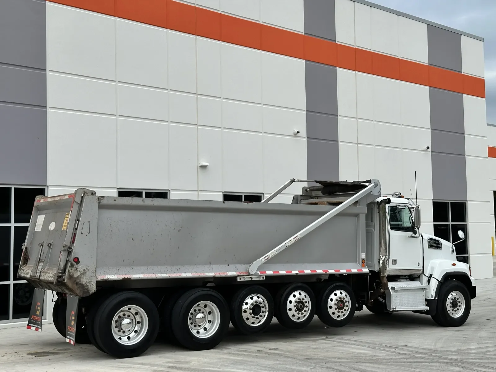 2017 Western Star 4700 in Greer, SC — photo 6