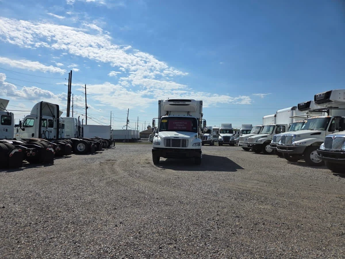 2019 Freightliner M2 106 in St. Rose, LA — photo 2