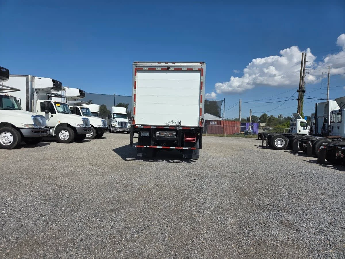 2019 Freightliner M2 106 in St. Rose, LA — photo 5