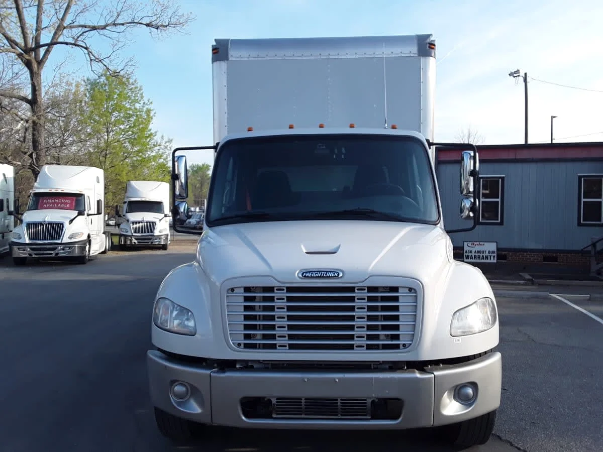 2020 Freightliner M2 106 in Charlotte, NC — photo 2