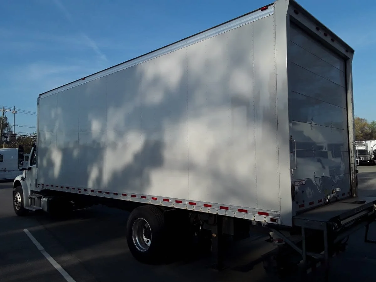 2020 Freightliner M2 106 in Charlotte, NC — photo 6