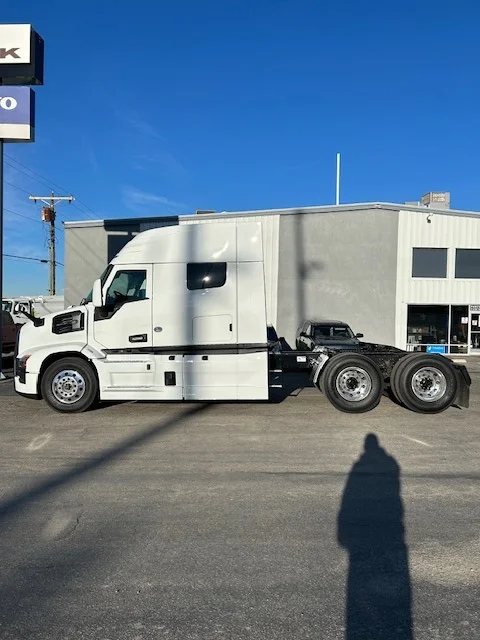 2026 Mack Pinnacle in Farmington, NM — photo 8