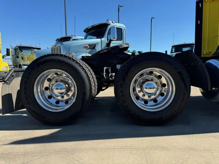 2021 Peterbilt 579 - image 20