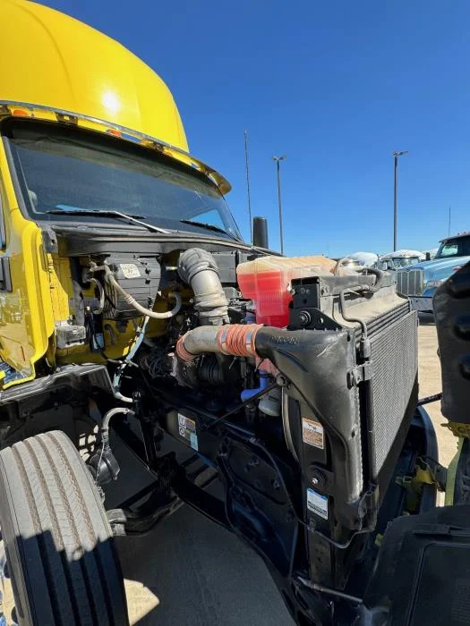 2021 Peterbilt 579 - image 24