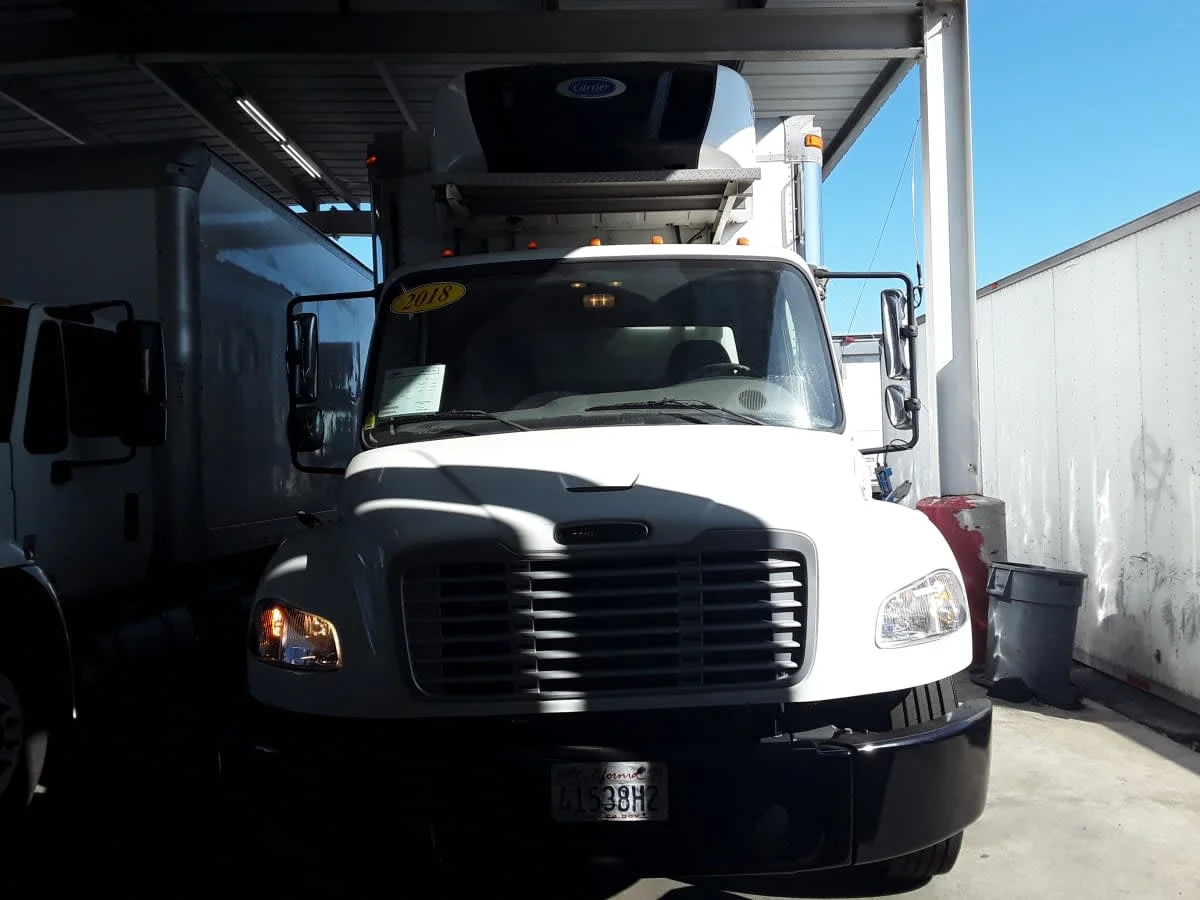 2018 Freightliner M2 106 in Montebello, CA — photo 2