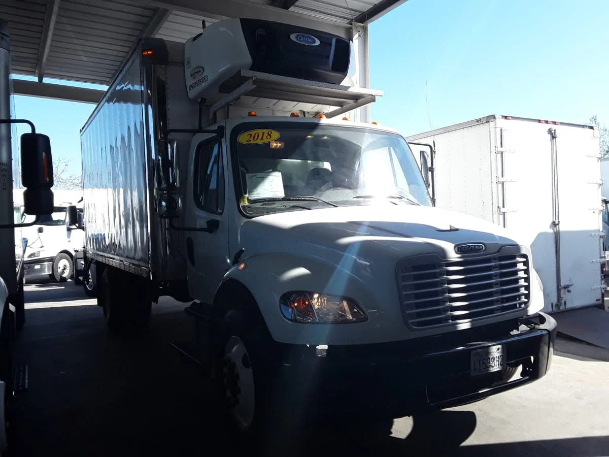2018 Freightliner M2 106 in Montebello, CA — photo 3