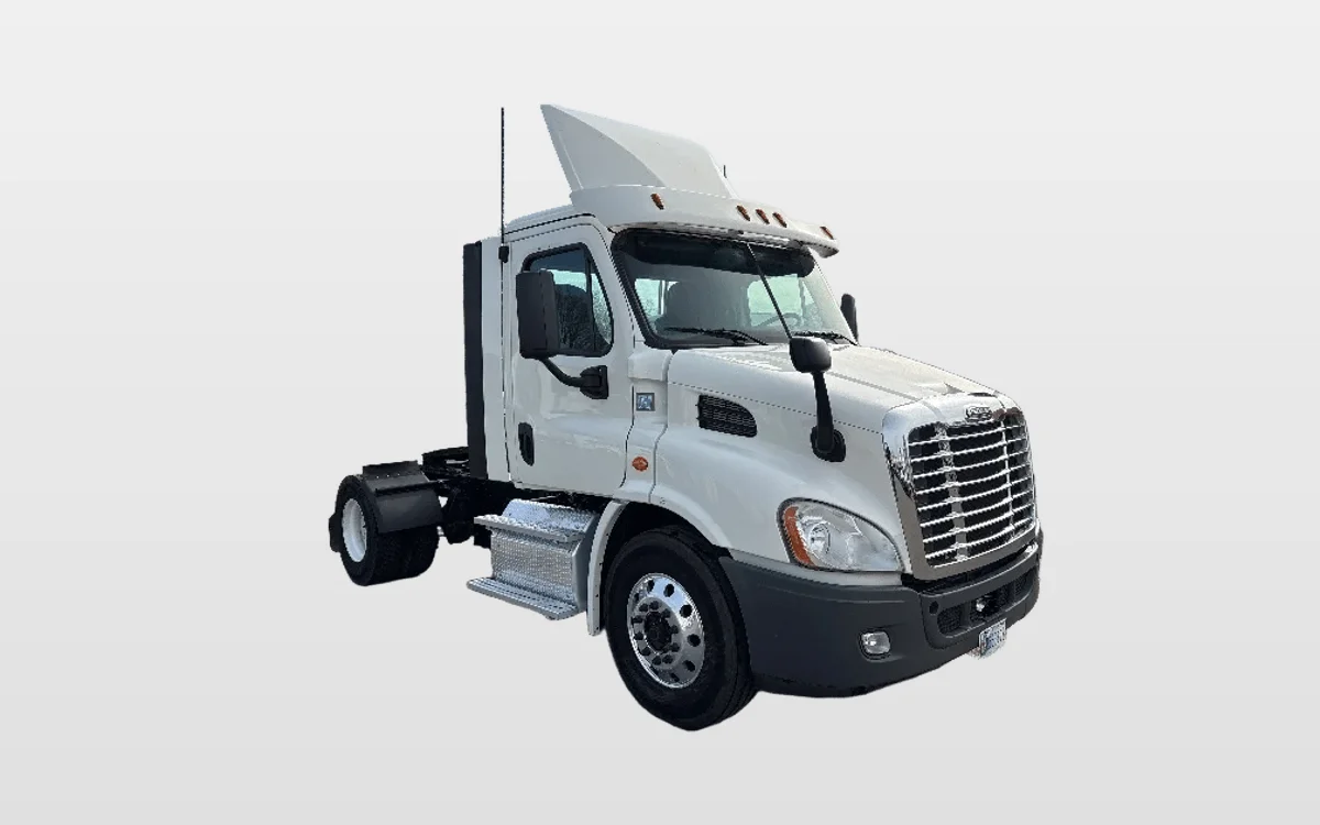 2019 Freightliner - image 1