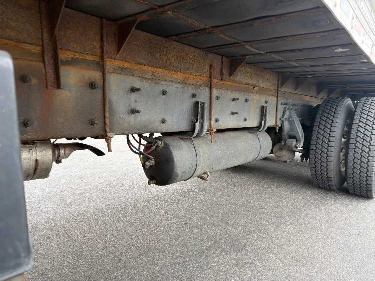 2019 Freightliner M2 106 - image 5