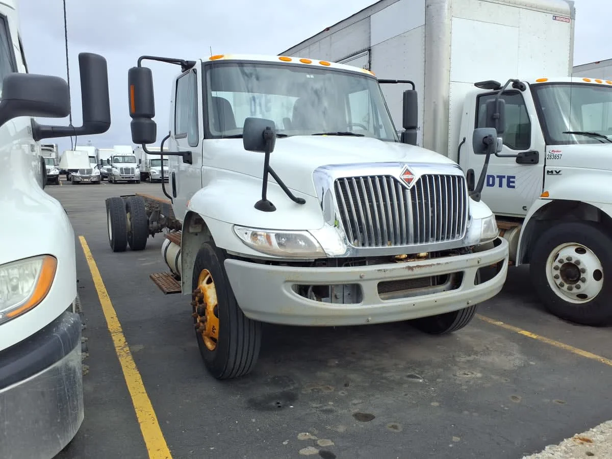 2019 International 4300 in Taylor, MI — photo 3