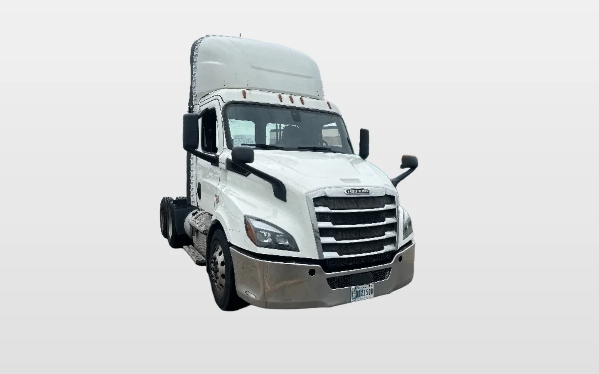 2019 Freightliner - image 1