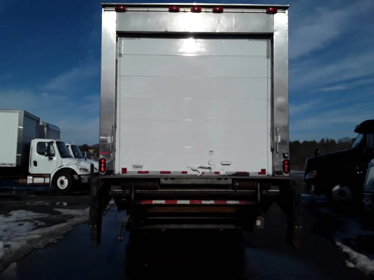 2019 International 4300 in Salisbury, MA — photo 5