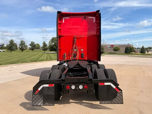 2022 Kenworth T680 in Olathe, KS — photo 5