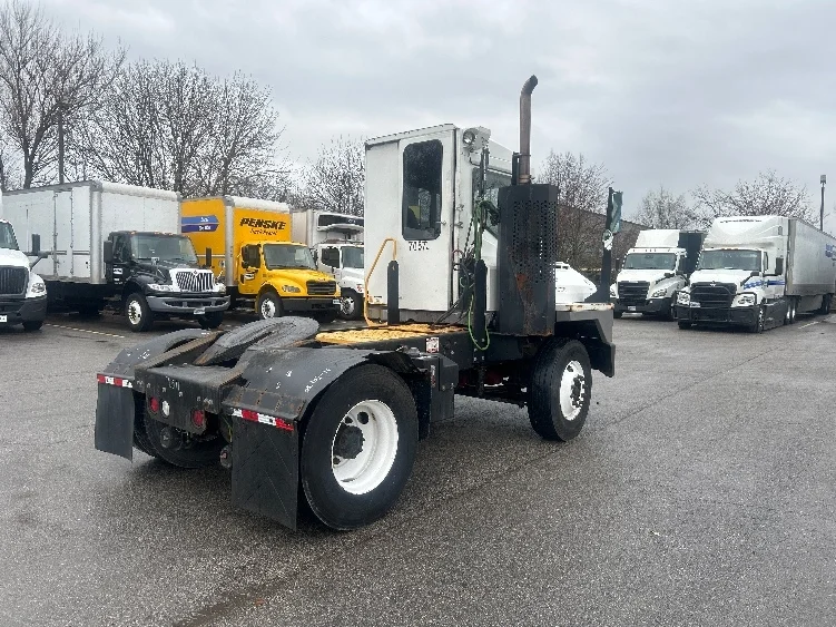 2020 Ottawa T2 in Kansas City, MO — photo 6