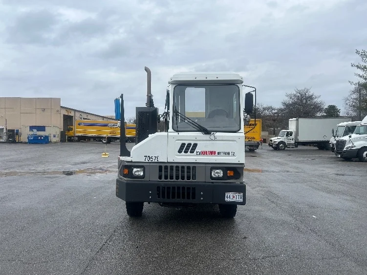 2020 Ottawa T2 in Kansas City, MO — photo 2