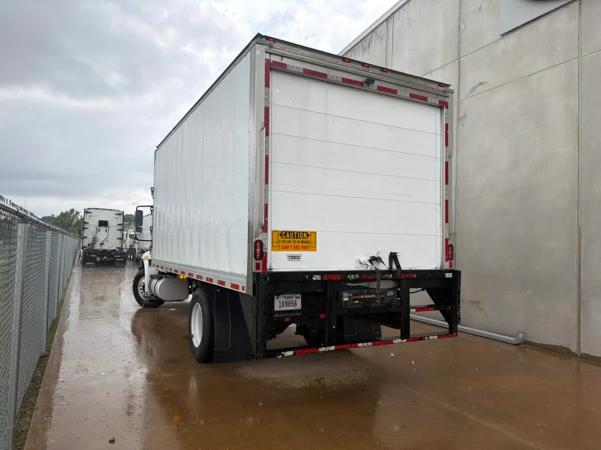 2019 International 4300 in Oklahoma City, OK — photo 6