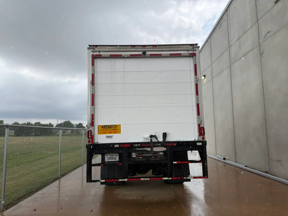 2019 International 4300 in Oklahoma City, OK — photo 5
