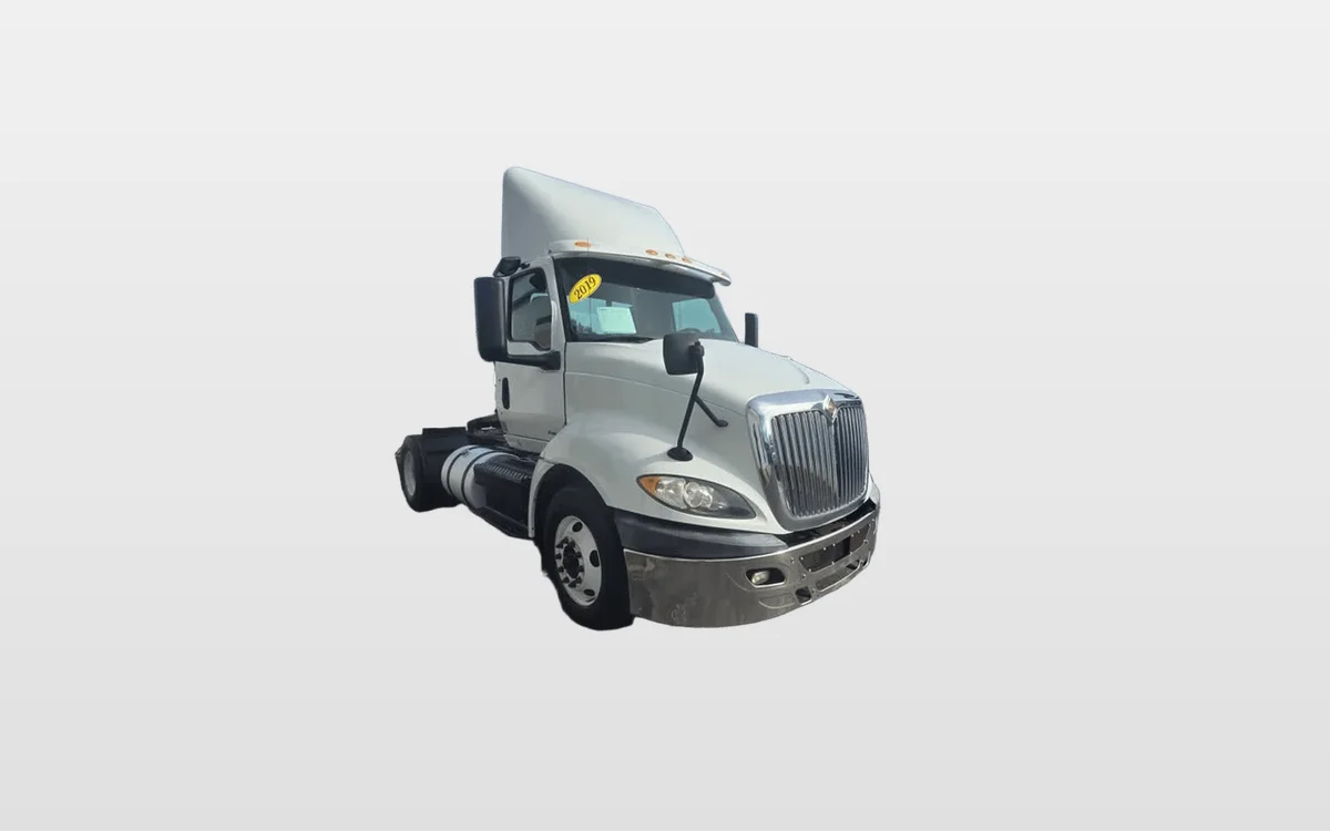 2019 International - image 1