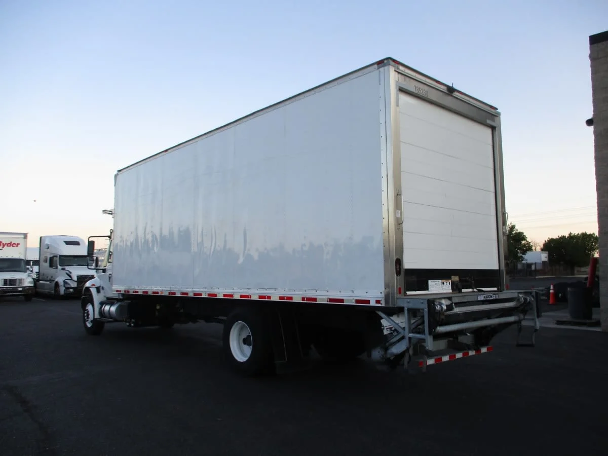 2018 International 4300 in Commerce City, CO — photo 6