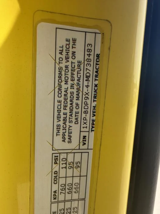 2021 Peterbilt 579 — photo 28