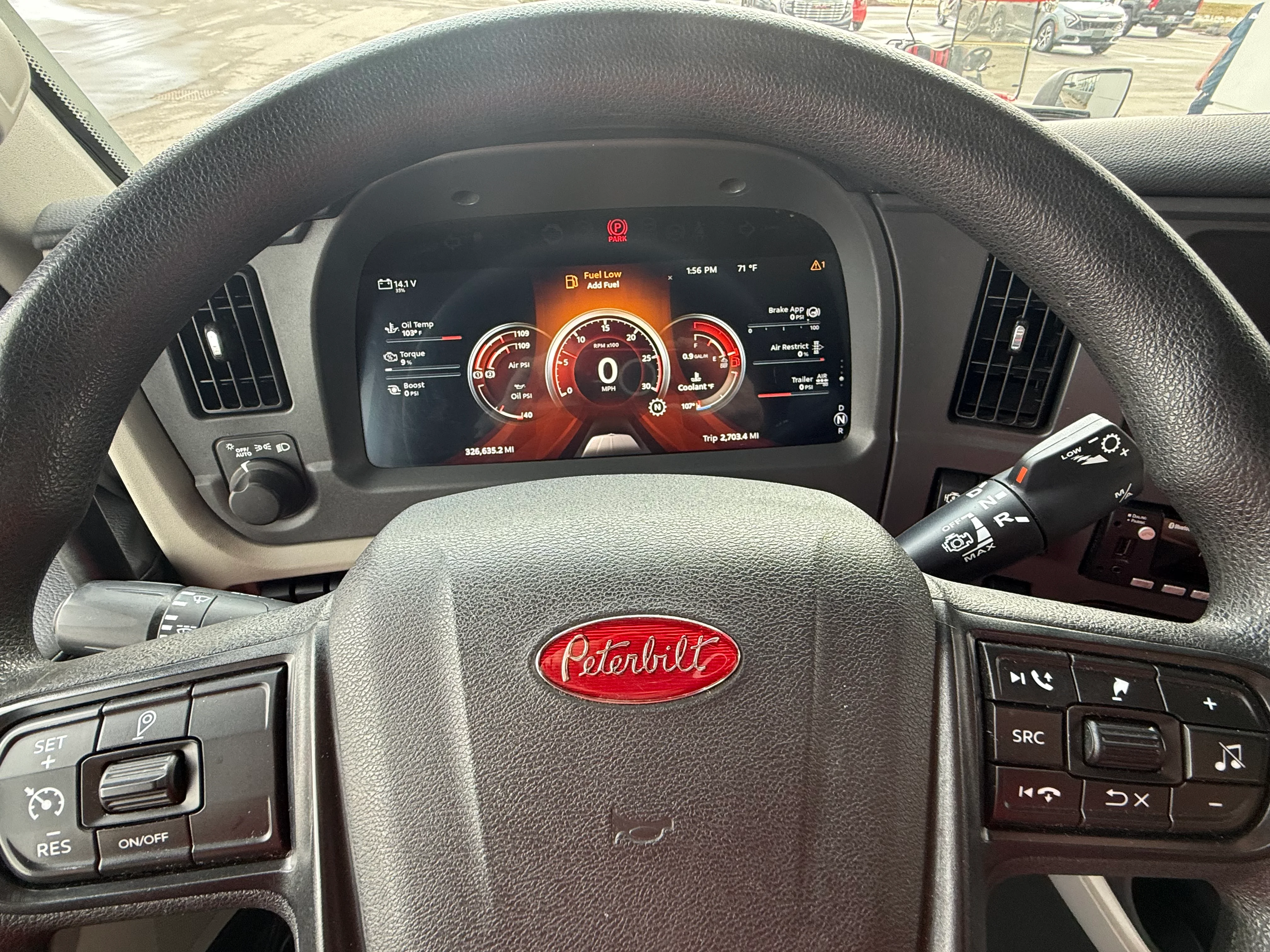 2024 Peterbilt 579 - image 9