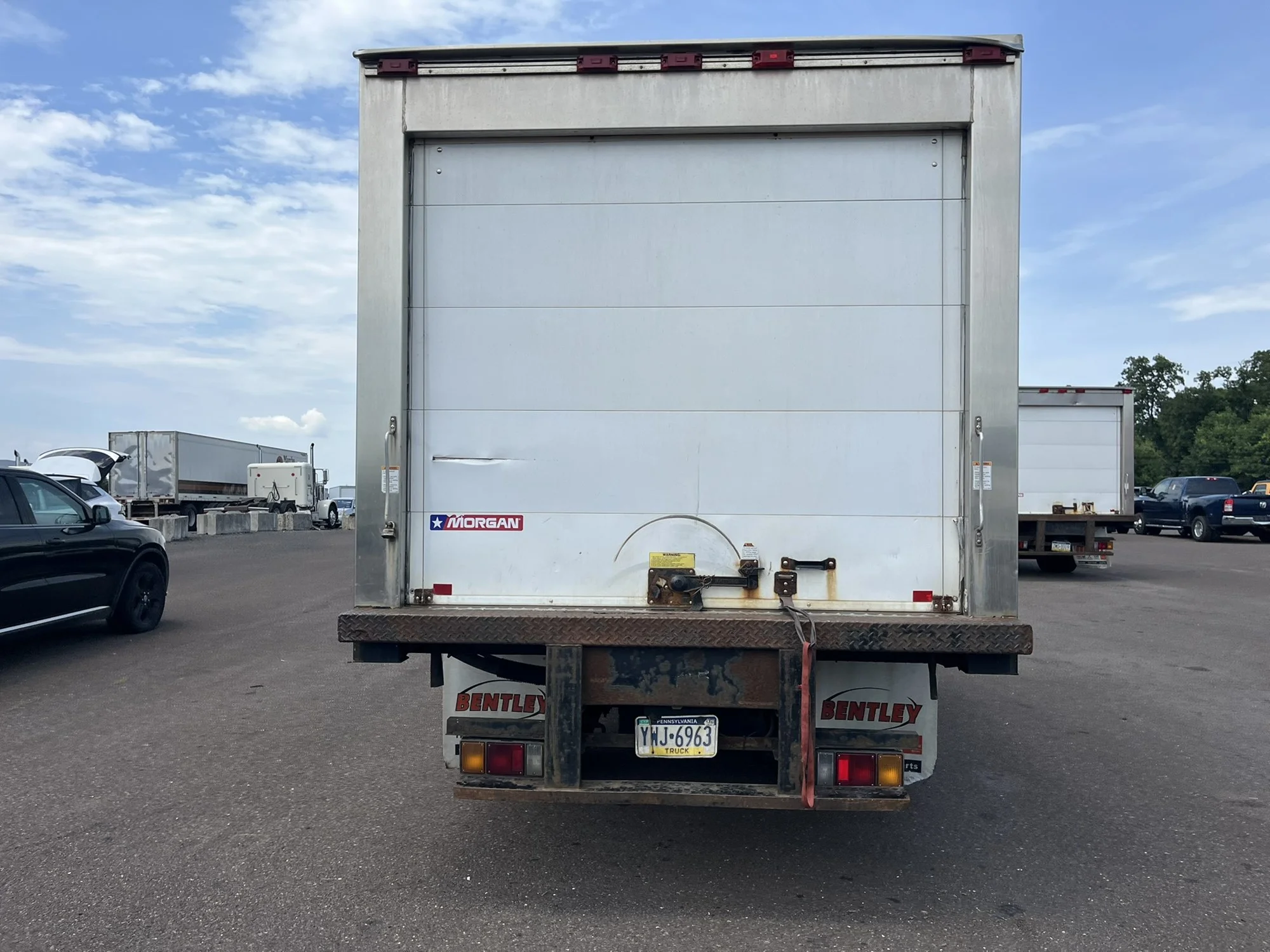 2014 Isuzu NPR in Souderton, PA — photo 5